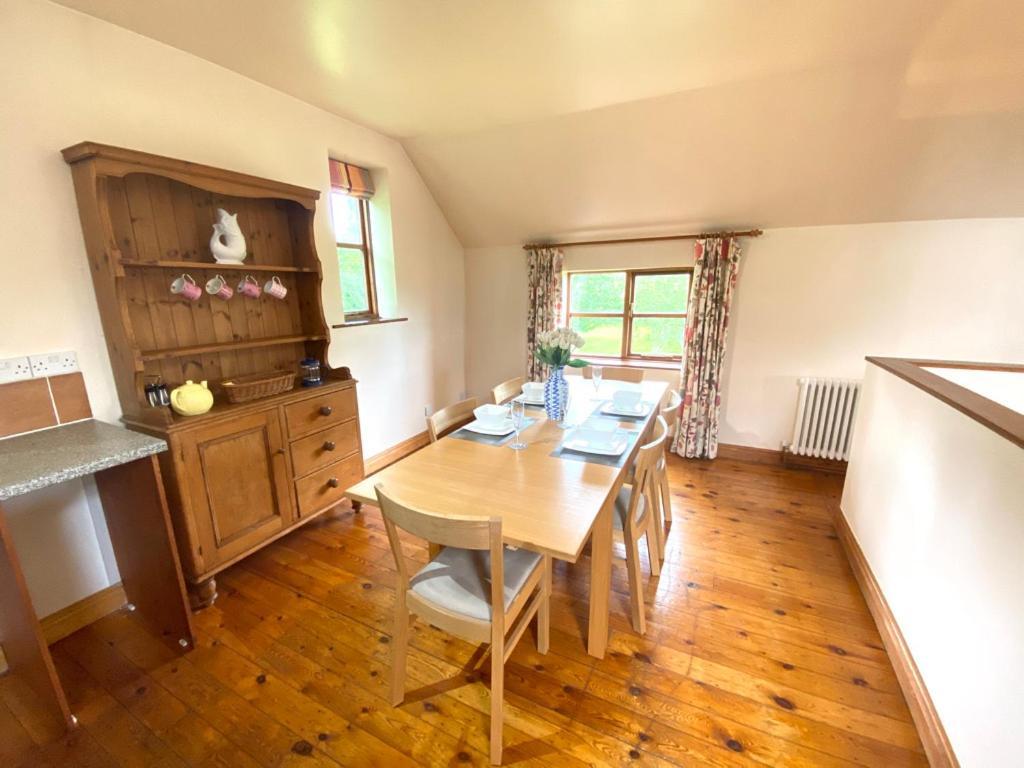 Country Barn On The Hill Villa Whitwell-on-the-Hill Екстериор снимка